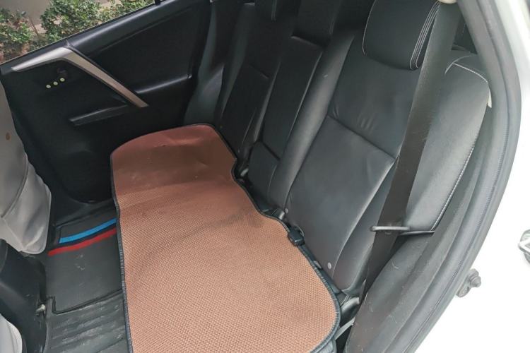 Used Toyota RAV4 2018 2.5L Automatic 4x4 Elite i Edition Left Rear Seat
