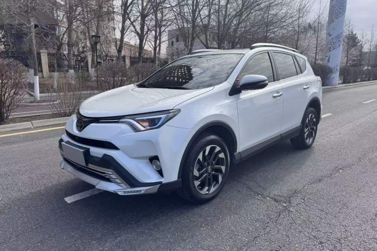 Used Toyota RAV4 2018 2.5L Automatic 4x4 Elite i Edition Guazi used car, China used car export, Used car for sale, Used  cars, Cheapest cars for sale