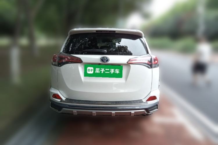 Used Toyota RAV4 2018 2.0L CVT Two-Wheel Drive Fashion X Edition Rear