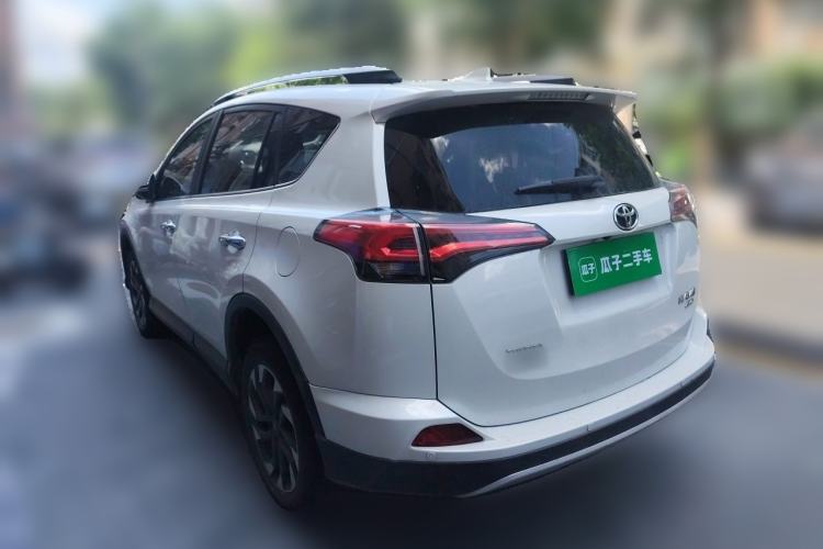 Used Toyota RAV4 2018 2.5L Automatic 4x4 Elite i Edition Rear Left 45 Deg