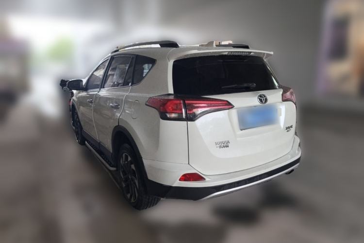 Used Toyota RAV4 2018 2.5L Automatic 4x4 Elite i Edition Rear Left 45 Deg