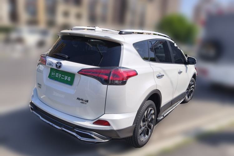 Used Toyota RAV4 2018 2.5L Automatic 4x4 Elite i Edition Rear Right 45 Deg