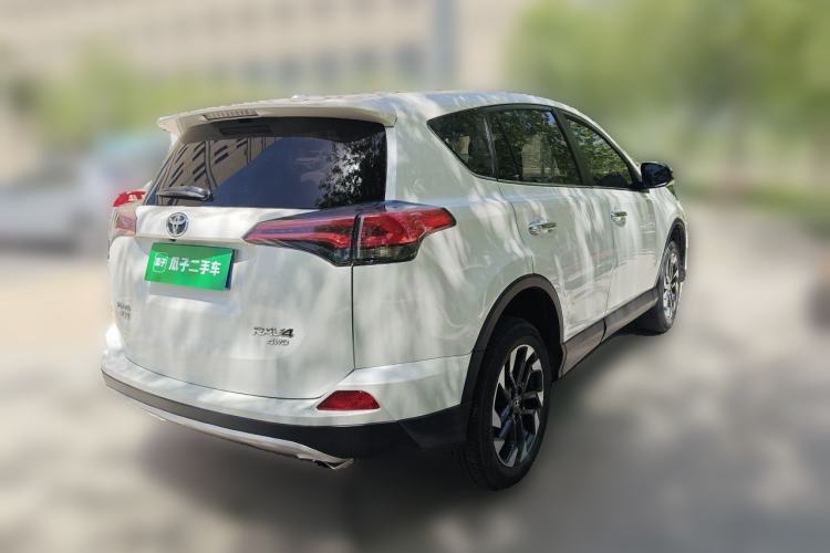 Used Toyota RAV4 2018 2.5L Automatic 4x4 Elite i Edition Rear Right 45 Deg