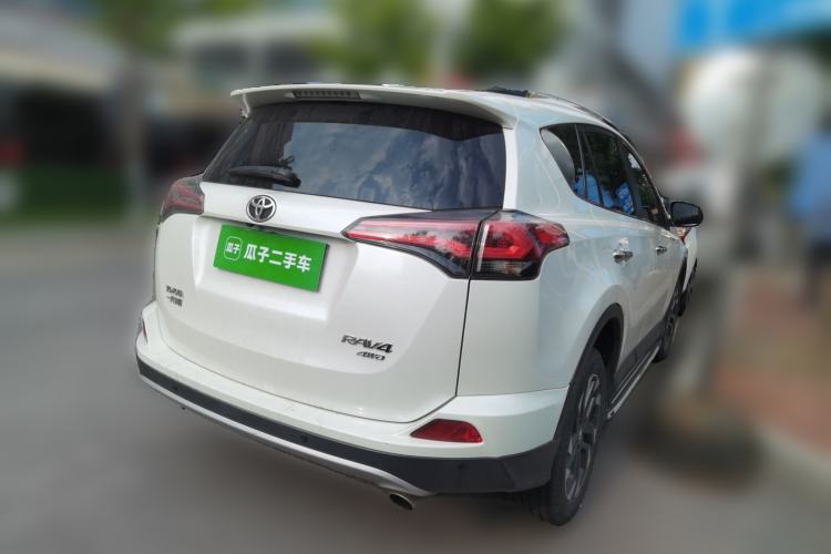 Used Toyota RAV4 2018 2.5L Automatic 4x4 Elite i Edition Rear Right 45 Deg