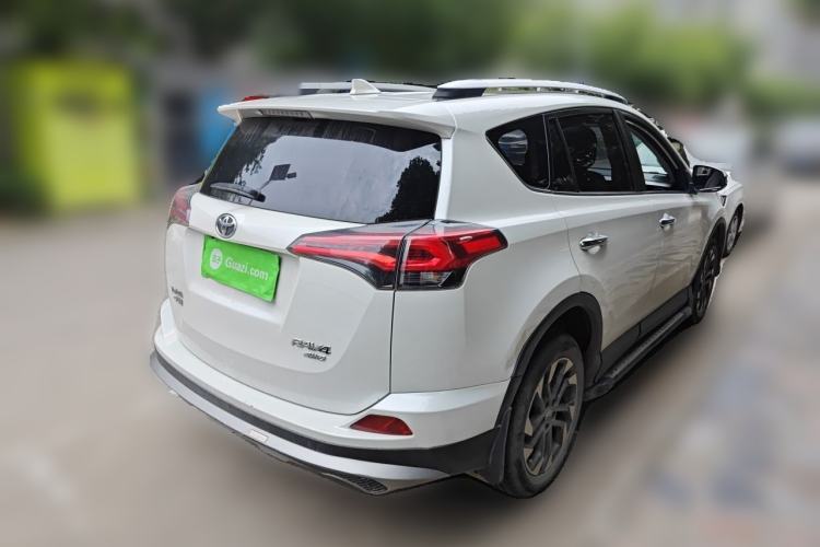Used Toyota RAV4 2018 2.5L Automatic 4x4 Elite i Edition Rear Right 45 Deg