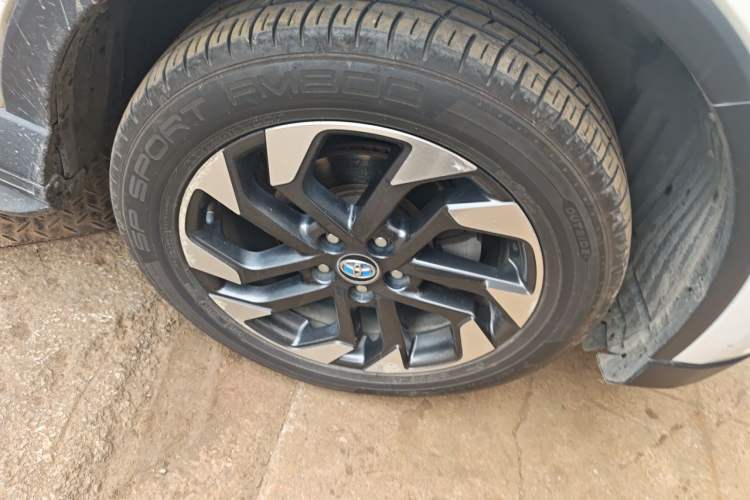 Used Toyota RAV4 2018 2.5L Automatic 4x4 Elite i Edition Right Front Wheel Hub