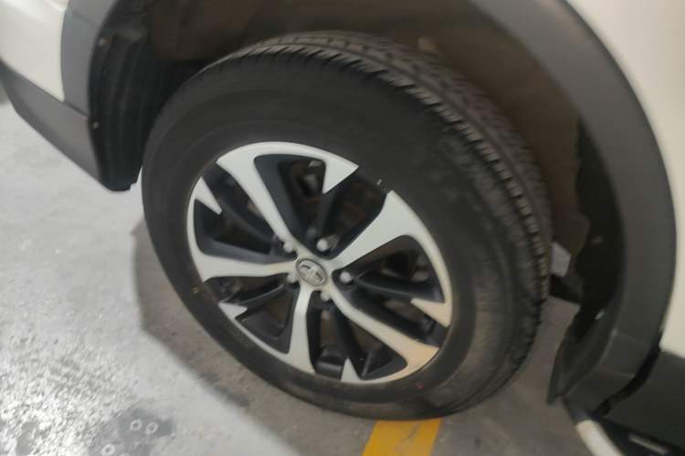 Used Toyota RAV4 2018 2.0L CVT Two-Wheel Drive Fashion X Edition Right Rear Wheel Hub