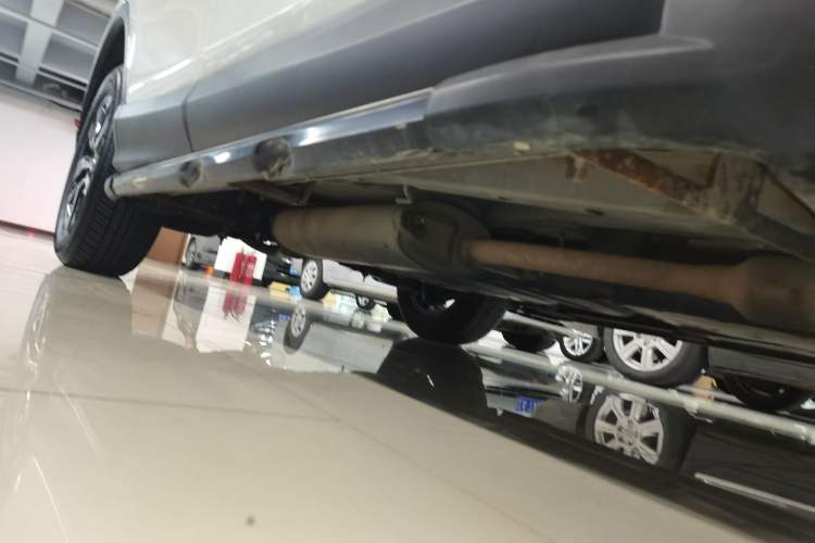 Used Toyota RAV4 2018 2.0L CVT Two-Wheel Drive Fashion X Edition Right Side Sill