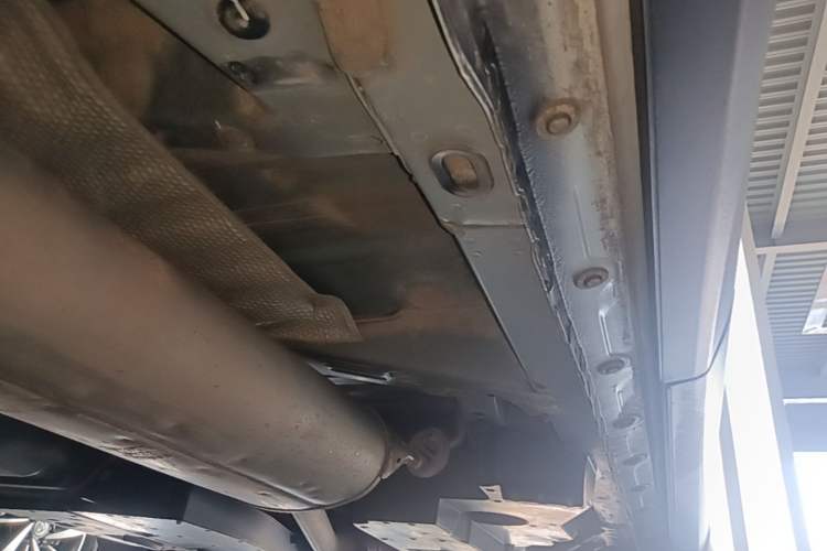 Used Toyota RAV4 2018 2.5L Automatic 4x4 Elite i Edition Right Side Sill