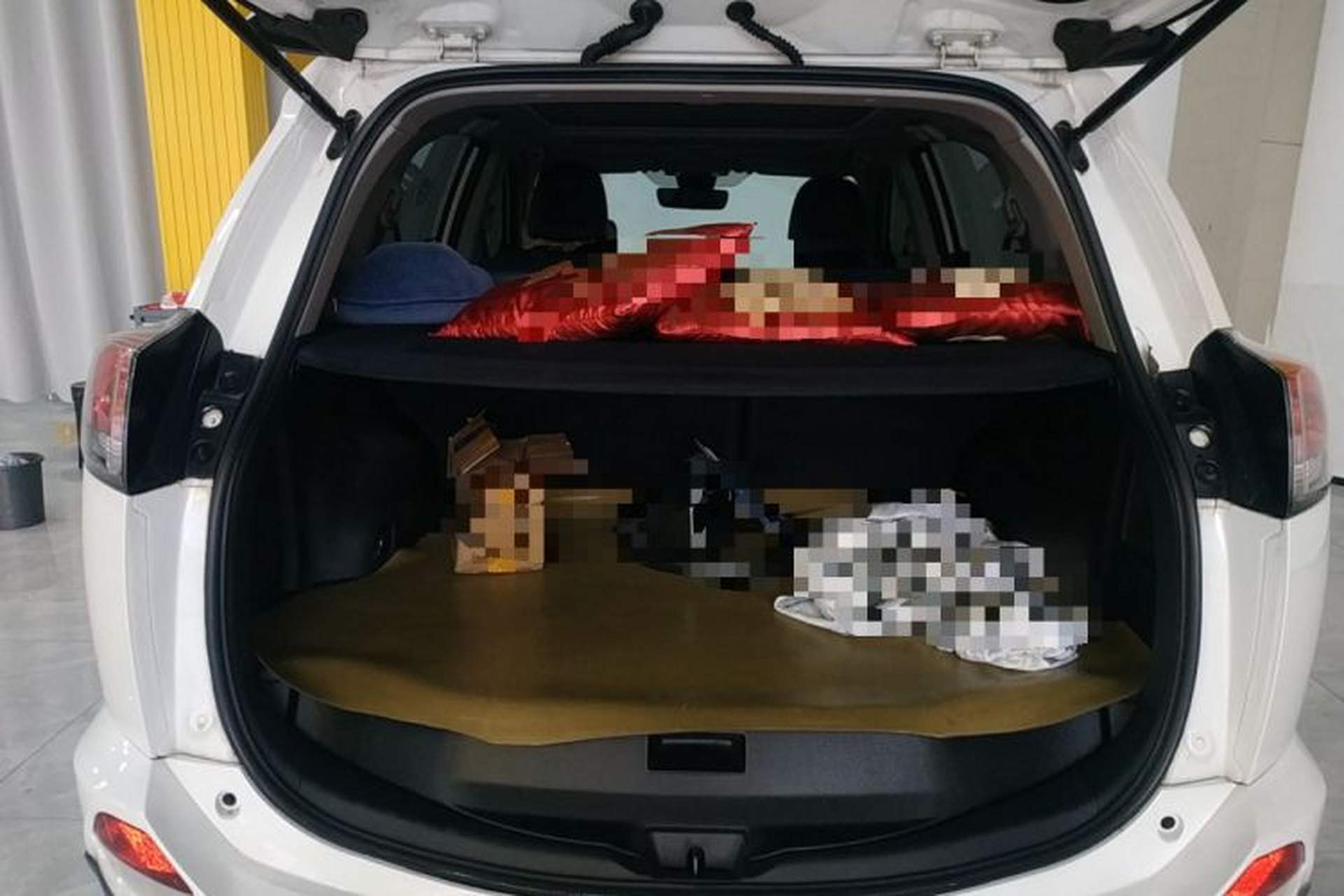 Used Toyota RAV4 2018 2.5L Automatic 4x4 Elite i Edition Trunk