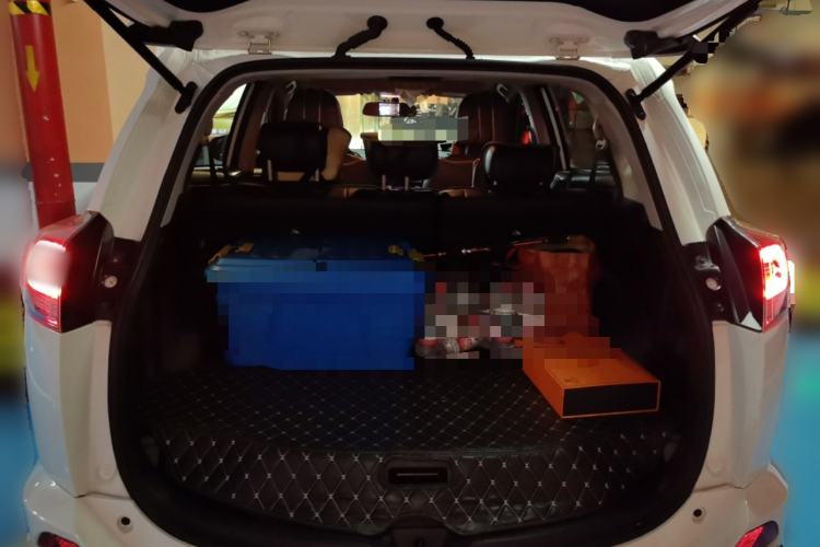 Used Toyota RAV4 2018 2.0L CVT Two-Wheel Drive Fashion X Edition Trunk