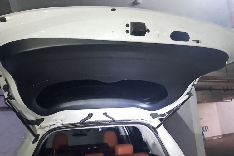 Used Toyota RAV4 2018 2.0L CVT Two-Wheel Drive Fashion X Edition Trunk