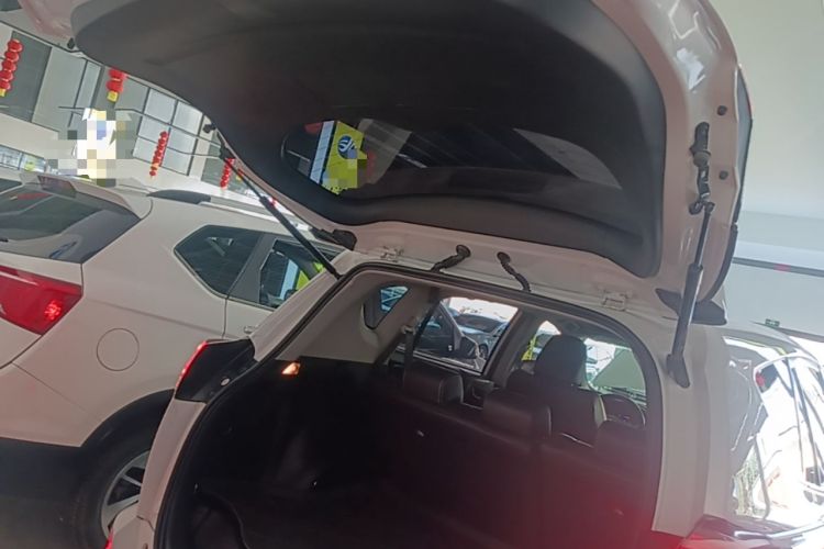 Used Toyota RAV4 2018 2.5L Automatic 4x4 Elite i Edition Trunk