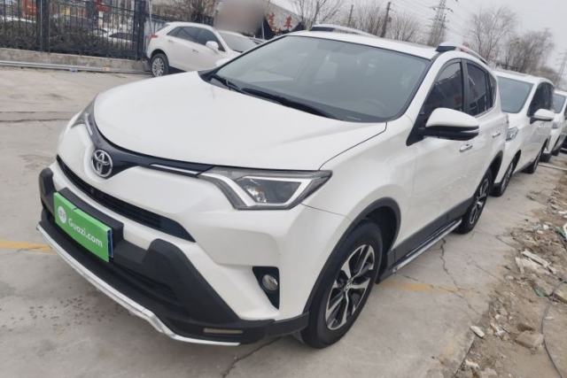 Used Toyota RAV4 2018 2.0L CVT Two-Wheel Drive Fashion X Edition