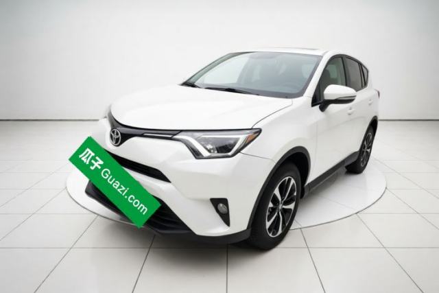 Toyota RAV4 2018 2.0L CVT Two-Wheel Drive Fashion X Edition с пробегом