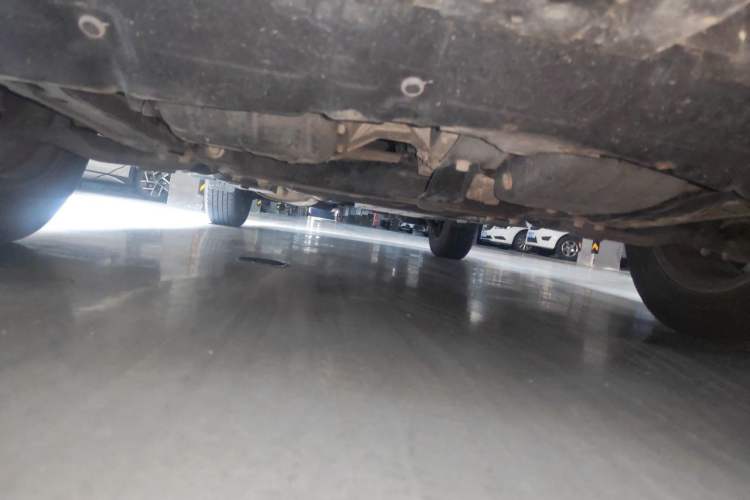 Used Toyota RAV4 2019 2.0L CVT Two-Wheel Drive Luxury Version China VI Standard Chassis Front