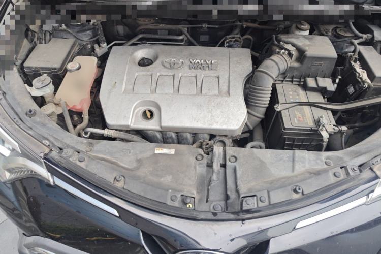 Used Toyota RAV4 2019 2.0L CVT Two-Wheel Drive Fashion X Limited Edition China VI Standard Engine Bay