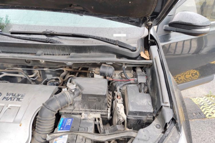 Used Toyota RAV4 2019 2.0L CVT Two-Wheel Drive Pioneer Edition China V Standard Engine Bay Left