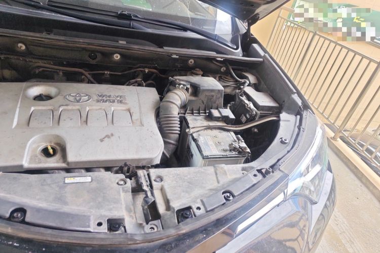 Used Toyota RAV4 2019 2.0L CVT Two-Wheel Drive Fashion X Limited Edition China V Standard Engine Bay Left