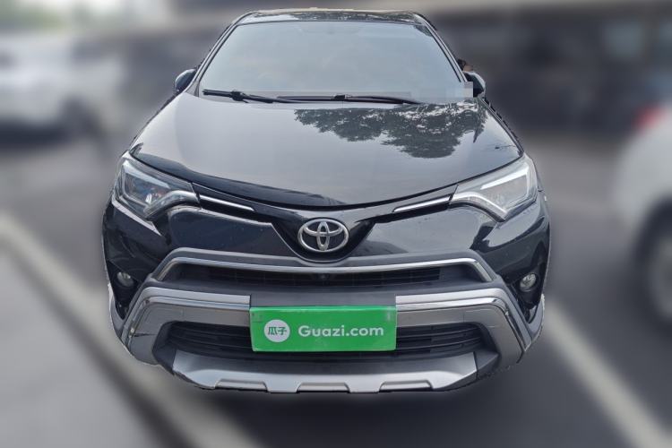 Used Toyota RAV4 2019 2.0L CVT Two-Wheel Drive Fashion X Limited Edition China VI Standard Front