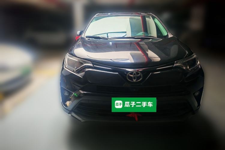 Used Toyota RAV4 2019 2.0L CVT Two-Wheel Drive Luxury Version China VI Standard Front
