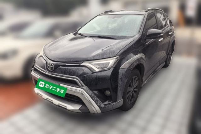 Used Toyota RAV4 2019 2.0L CVT Two-Wheel Drive Fashion X Limited Edition China VI Standard