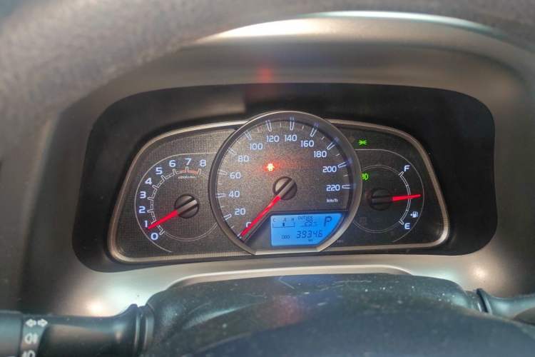 Used Toyota RAV4 2019 2.0L CVT Two-Wheel Drive Luxury Version China VI Standard Instrument Cluster