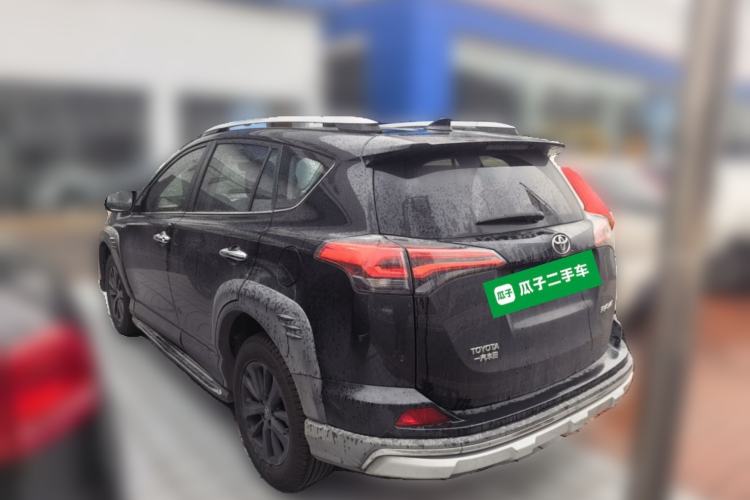 Used Toyota RAV4 2019 2.0L CVT Two-Wheel Drive Fashion X Limited Edition China VI Standard Rear Left 45 Deg