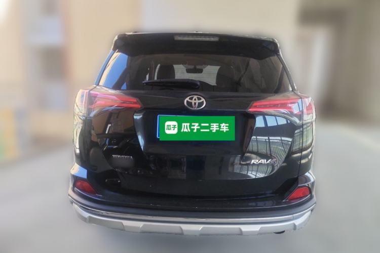 Used Toyota RAV4 2019 2.0L CVT Two-Wheel Drive Fashion X Limited Edition China V Standard Rear