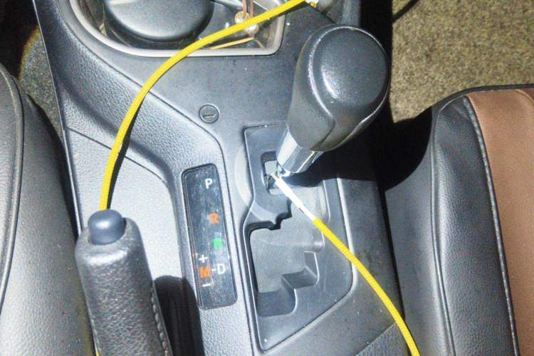 Used Toyota RAV4 2019 2.0L CVT Two-Wheel Drive Pioneer Edition China VI Standard Gear Lever
