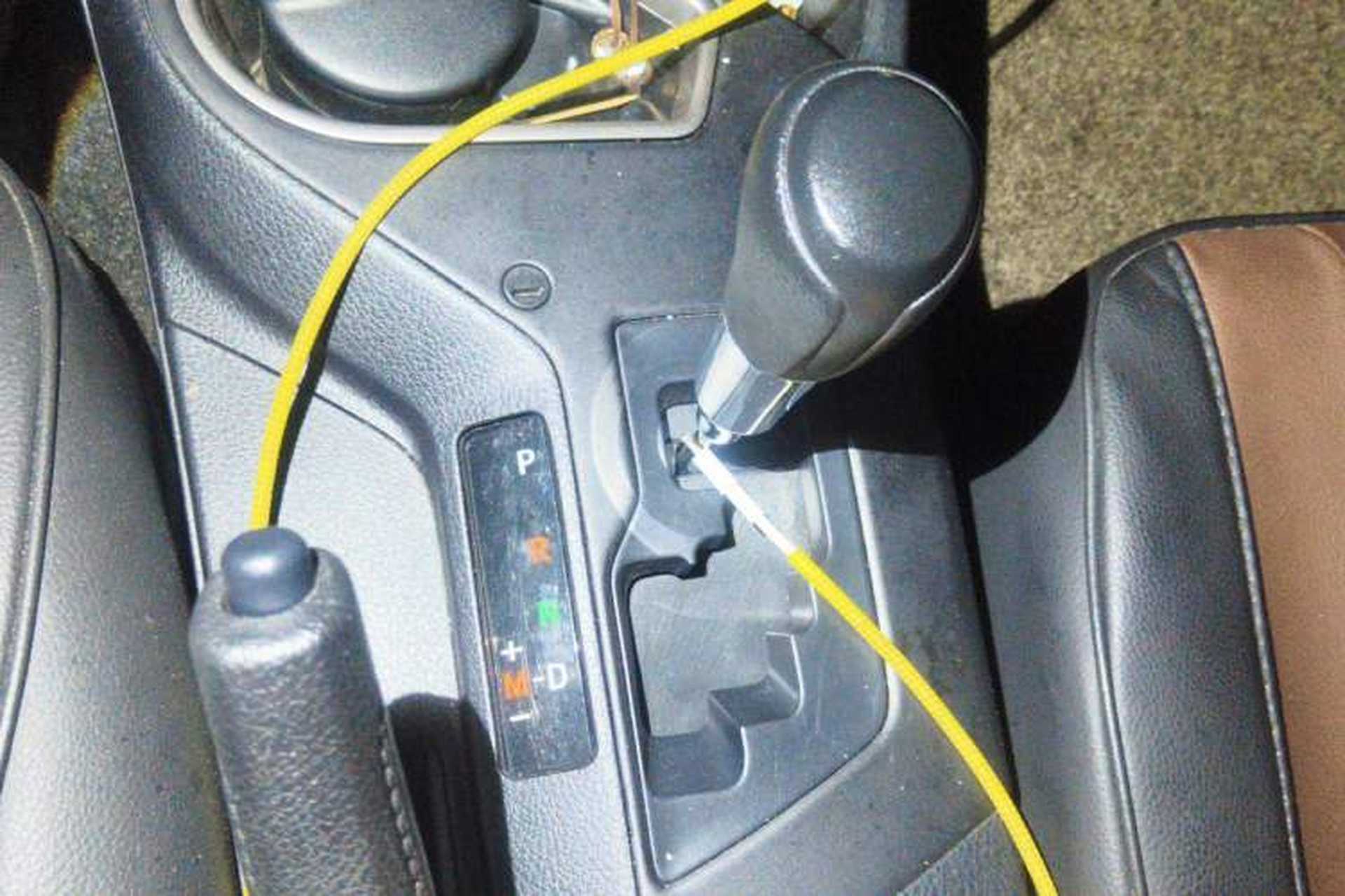 Used Toyota RAV4 2019 2.0L CVT Two-Wheel Drive Pioneer Edition China VI Standard Gear Lever