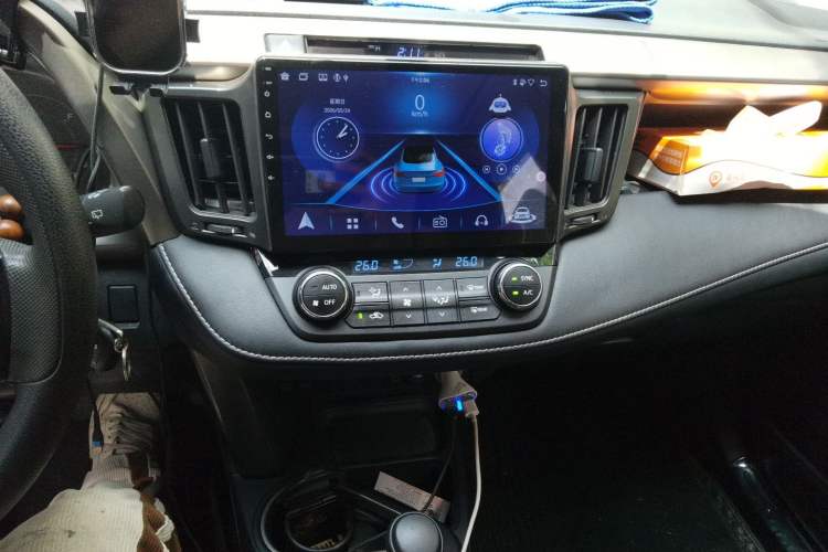 Used Toyota RAV4 2019 2.0L CVT Two-Wheel Drive Pioneer Edition China VI Standard Audio And AC Panel
