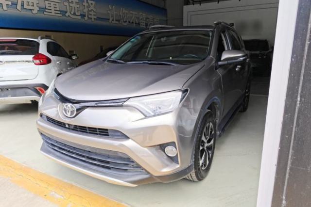Used Toyota RAV4 2019 2.0L CVT Two-Wheel Drive ZhiShang Version China VI Standard