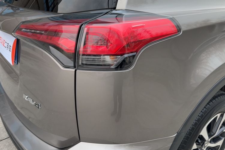 Used Toyota RAV4 2019 2.0L CVT Two-Wheel Drive Pioneer Edition China V Standard Exterior 6