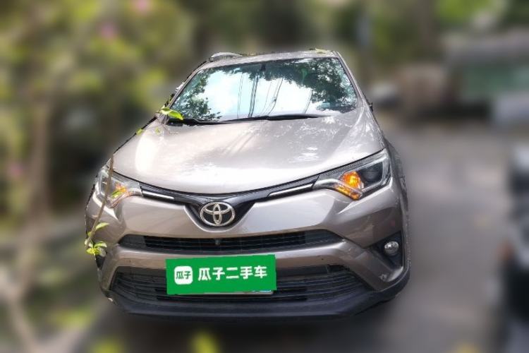 Used Toyota RAV4 2019 2.0L CVT Two-Wheel Drive Pioneer Edition China VI Standard Front