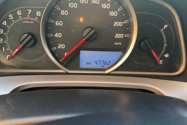 Used Toyota RAV4 2019 2.0L CVT Two-Wheel Drive Pioneer Edition China V Standard Odometer Close Up