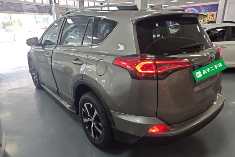 Used Toyota RAV4 2019 2.0L CVT Two-Wheel Drive Pioneer Edition China VI Standard Rear Left 45 Deg