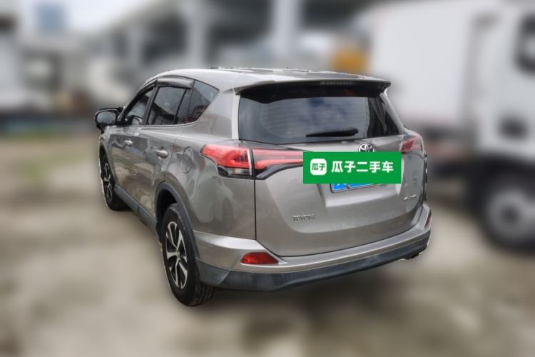 Used Toyota RAV4 2019 2.0L CVT Two-Wheel Drive Urban Edition China VI Standard Rear Left 45 Deg