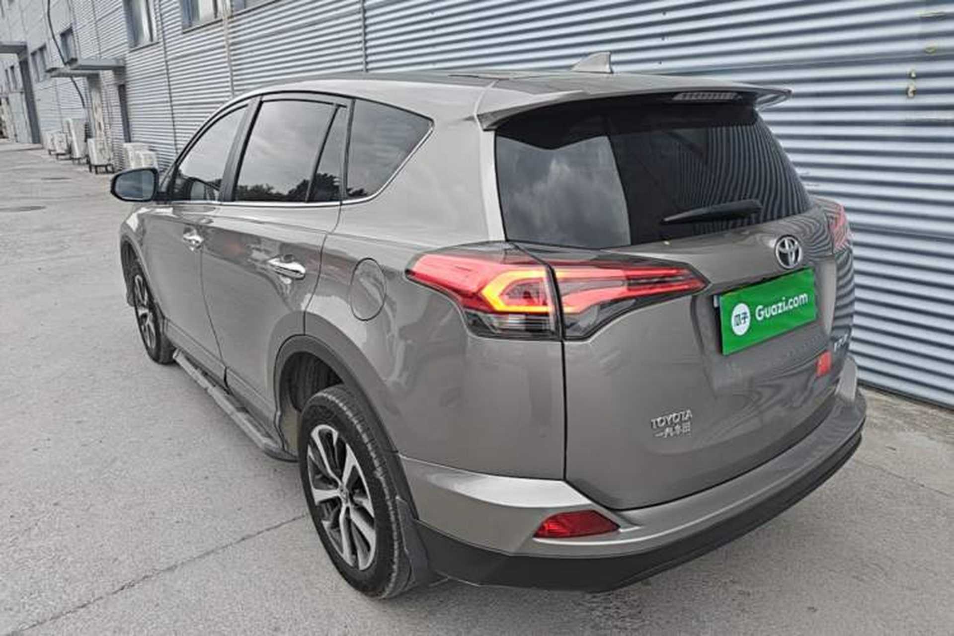 Used Toyota RAV4 2019 2.0L CVT Two-Wheel Drive Comfort Edition China VI Standard Rear Left 45 Deg