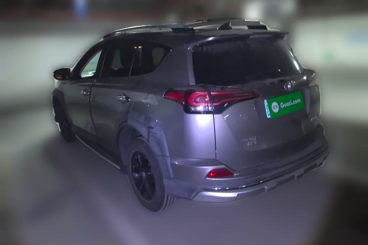 Used Toyota RAV4 2019 2.0L CVT Two-Wheel Drive Fashion X Limited Edition China VI Standard Rear Left 45 Deg