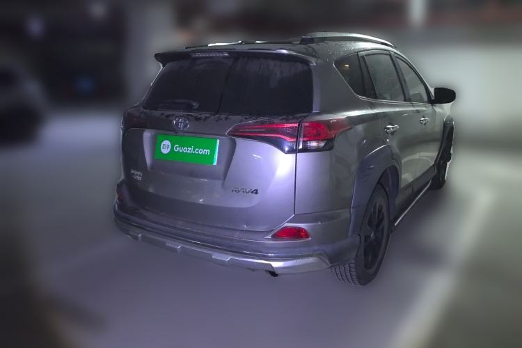 Used Toyota RAV4 2019 2.0L CVT Two-Wheel Drive Fashion X Limited Edition China VI Standard Rear Right 45 Deg