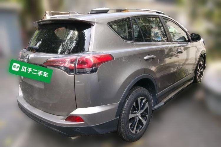 Used Toyota RAV4 2019 2.0L CVT Two-Wheel Drive Pioneer Edition China VI Standard Rear Right 45 Deg