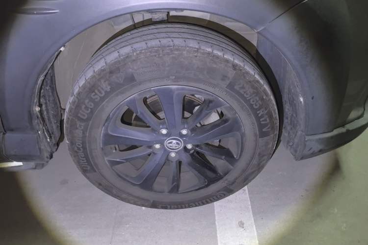 Used Toyota RAV4 2019 2.0L CVT Two-Wheel Drive Fashion X Limited Edition China VI Standard Right Front Wheel Hub