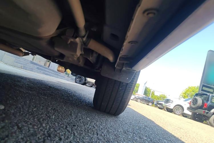Used Toyota RAV4 2019 2.0L CVT Two-Wheel Drive Fashion X Limited Edition China VI Standard Chassis Rear Left