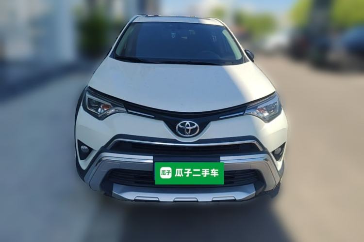 Used Toyota RAV4 2019 2.0L CVT Two-Wheel Drive Fashion X Limited Edition China VI Standard Front