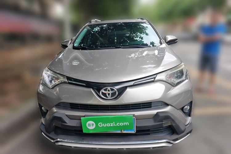 Used Toyota RAV4 2019 2.0L CVT Two-Wheel Drive Pioneer Edition China VI Standard Front
