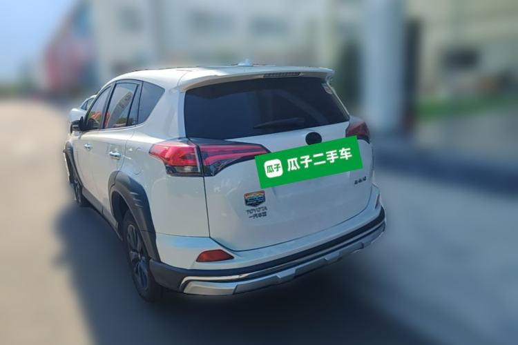 Used Toyota RAV4 2019 2.0L CVT Two-Wheel Drive Fashion X Limited Edition China VI Standard Rear Left 45 Deg