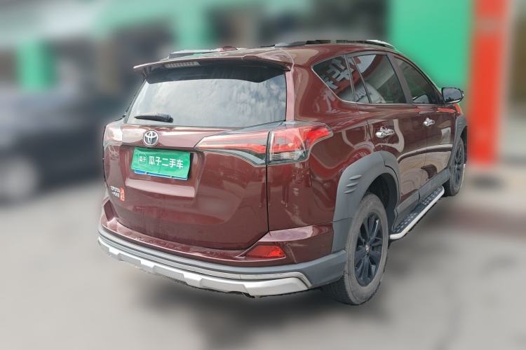 Used Toyota RAV4 2019 2.0L CVT Two-Wheel Drive Fashion X Limited Edition China VI Standard Rear Right 45 Deg
