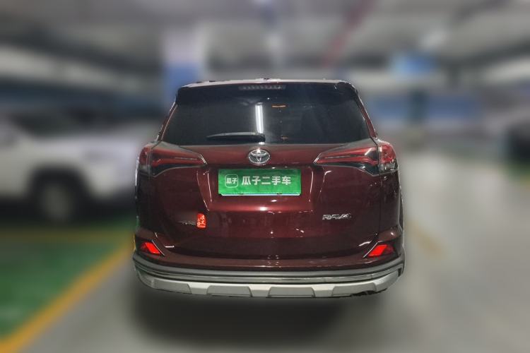 Used Toyota RAV4 2019 2.0L CVT Two-Wheel Drive Fashion X Limited Edition China VI Standard Rear