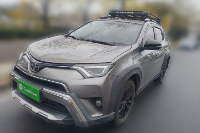 Used Toyota RAV4 2019 2.0L CVT Two-Wheel Drive Fashion X Limited Edition China VI Standard